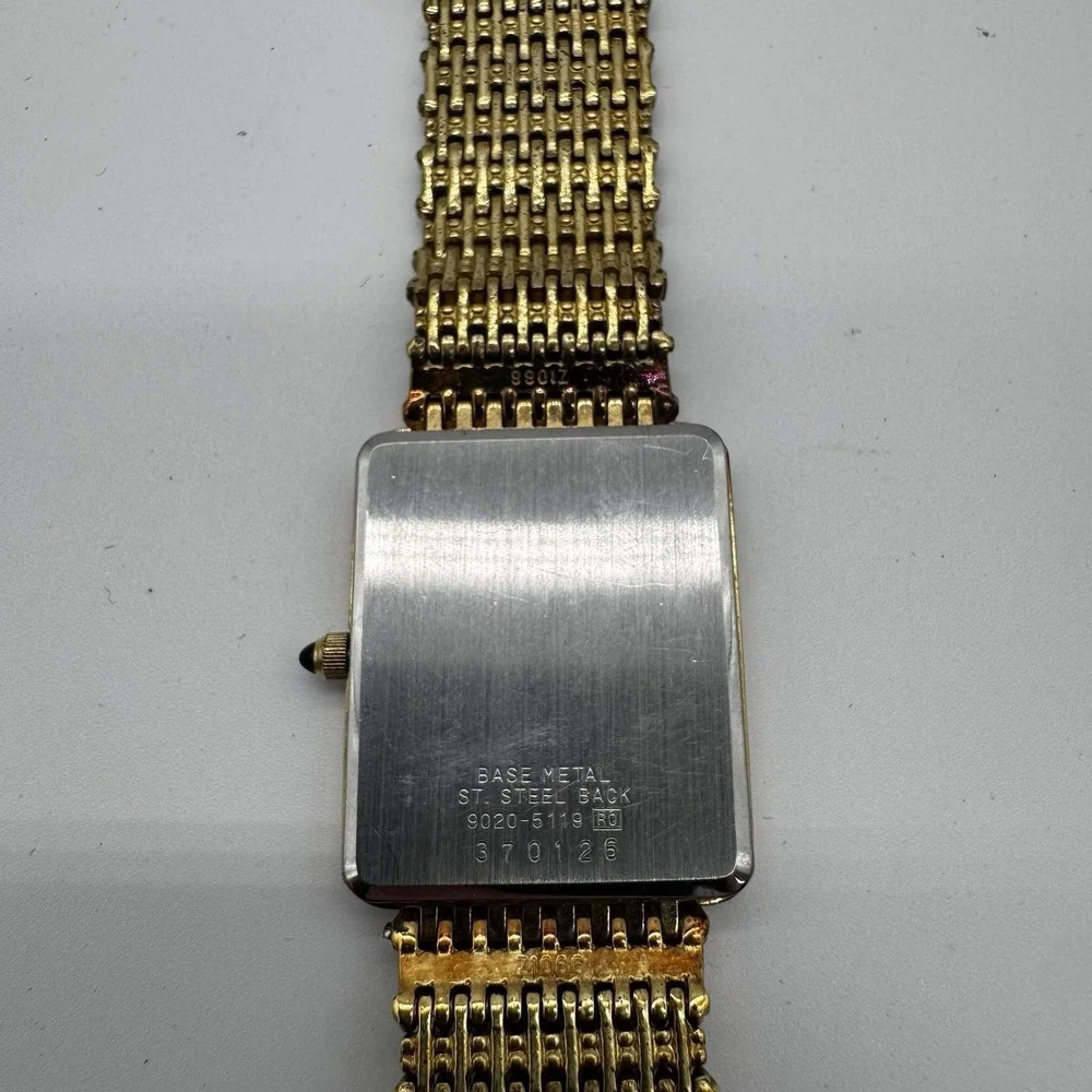 Rare Vintage 80's SEIKO   9020-5119  quartz Gold Original Band Japan IT WORKS - Picture 4 of 6